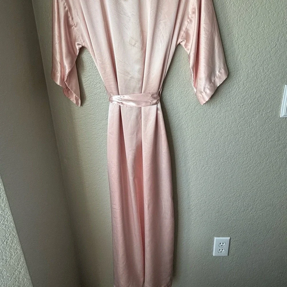 Vintage Nordstrom Belted Night Robe Pink Lingerie. Med-Large Petite.‎